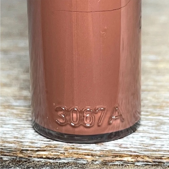 Sephora Cream Lip Stain Matte Liquid Lipstick in #02 Classic Beige - Picture 5 of 5